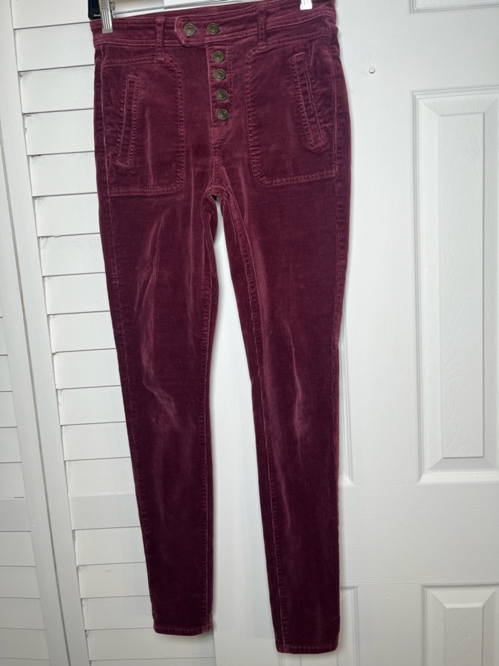 American Eagle Super Stretch Corduroy Skinny Pants Burgundy Button Fly Size 2 - Picture 3 of 16